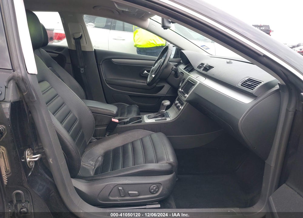 2011 VOLKSWAGEN CC SPORT VIN: WVWMN7AN7BE710735