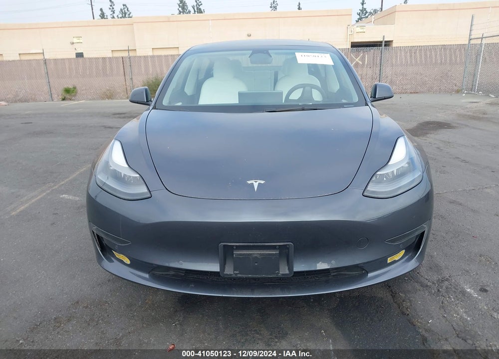 2022 TESLA MODEL 3 REAR-WHEEL DRIVE VIN: 5YJ3E1EAXNF360617