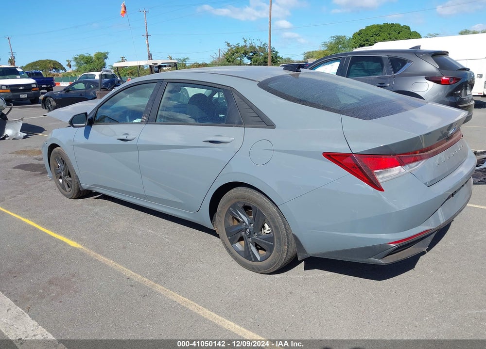 2022 HYUNDAI ELANTRA VIN: KMHLM4AG3NU312054