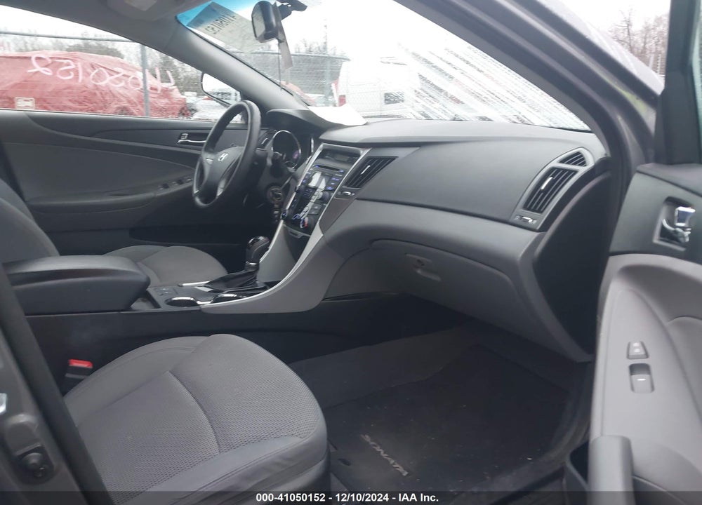 2013 HYUNDAI SONATA GLS VIN: 5NPEB4AC9DH760159