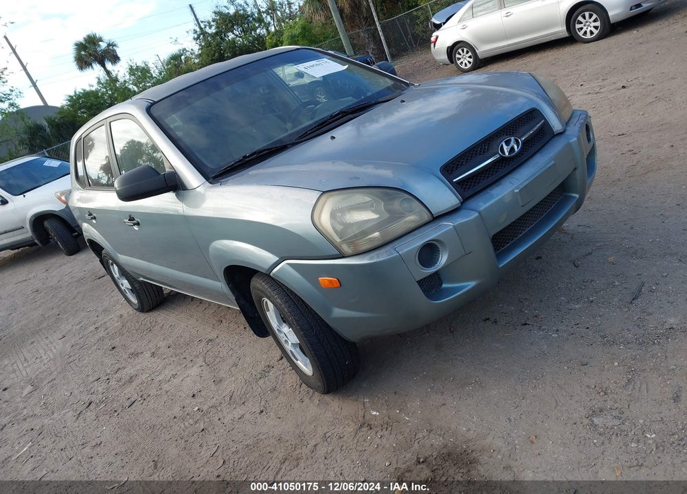 2007 HYUNDAI TUCSON GLS VIN: KM8JM12B47U558137