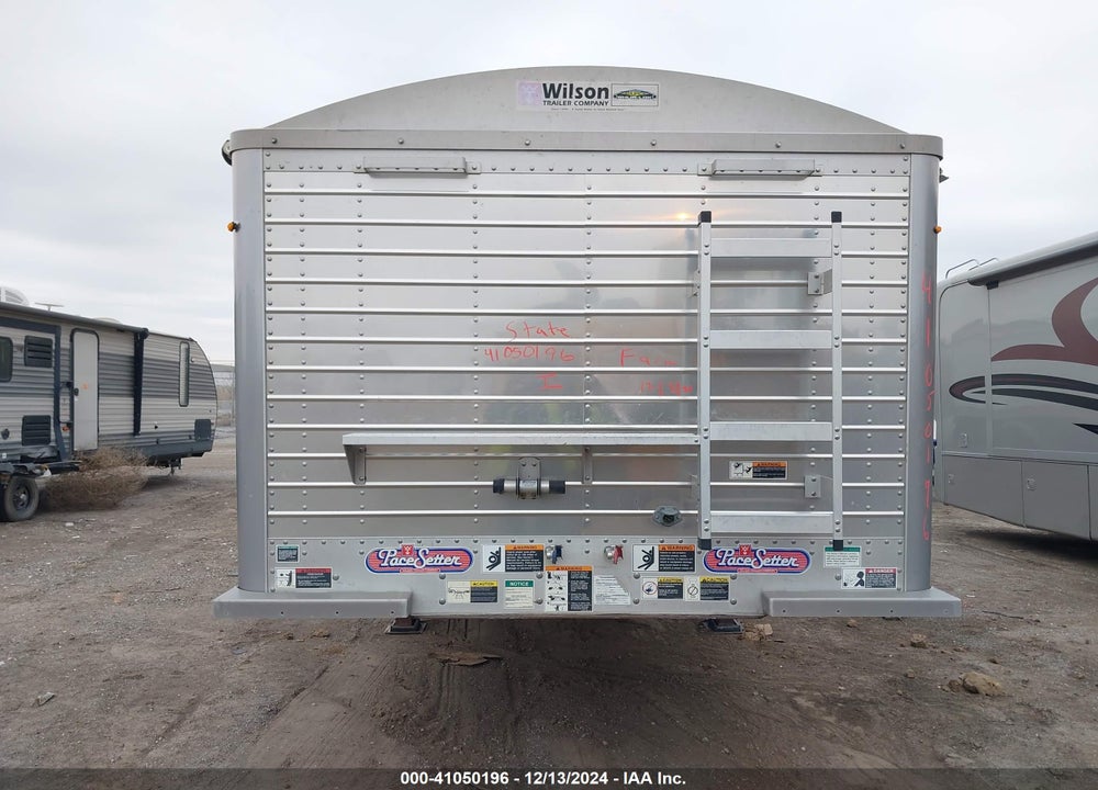 2010 WILSON TRAILER CO GRAIN TRAILER VIN: 4WWMAF1A2A5700100