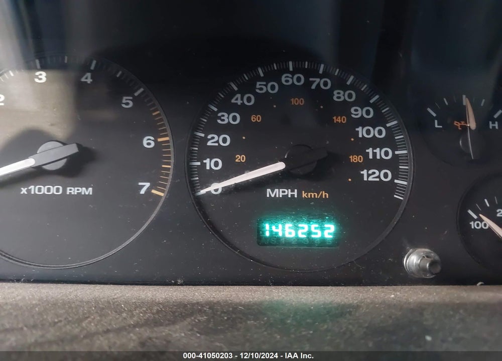 2002 JEEP GRAND CHEROKEE SPORT VIN: 1J8GW38S72C234733