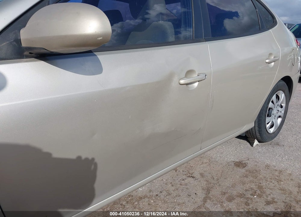 2010 HYUNDAI ELANTRA GLS VIN: KMHDU4AD1AU106106