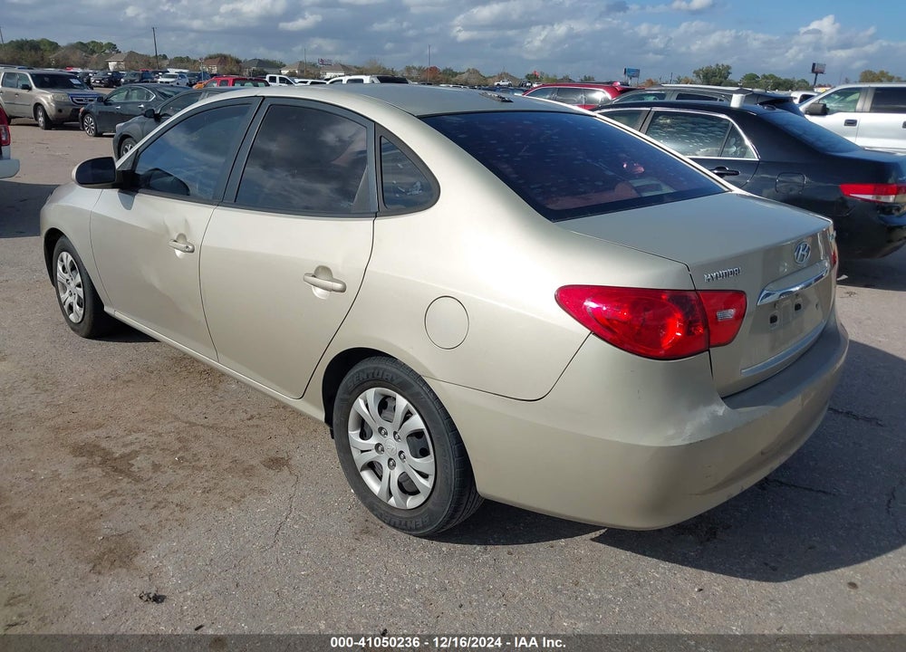 2010 HYUNDAI ELANTRA GLS VIN: KMHDU4AD1AU106106