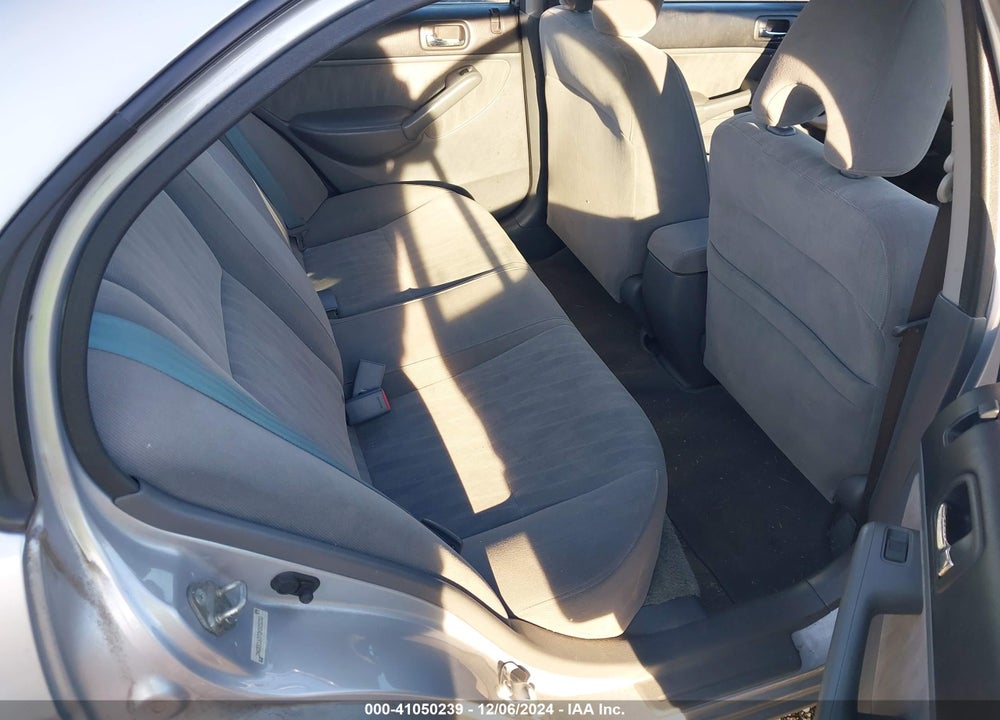 2003 HONDA CIVIC LX VIN: 2HGES16573H505253