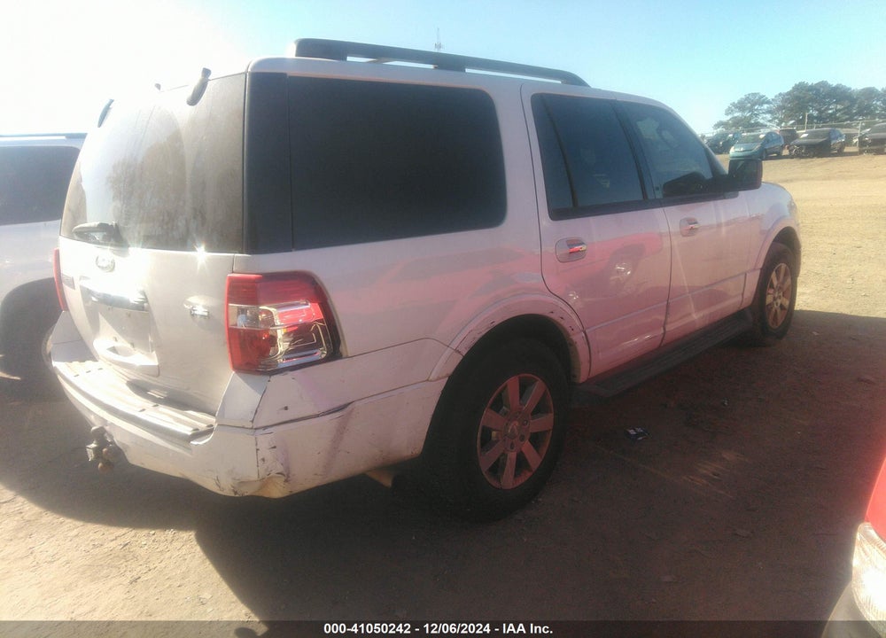2010 FORD EXPEDITION XLT VIN: 1FMJU1F5XAEB71761