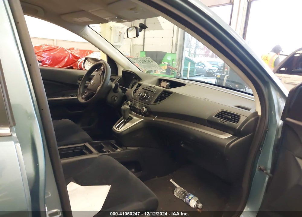 2014 HONDA CR-V LX VIN: 2HKRM3H32EH530623