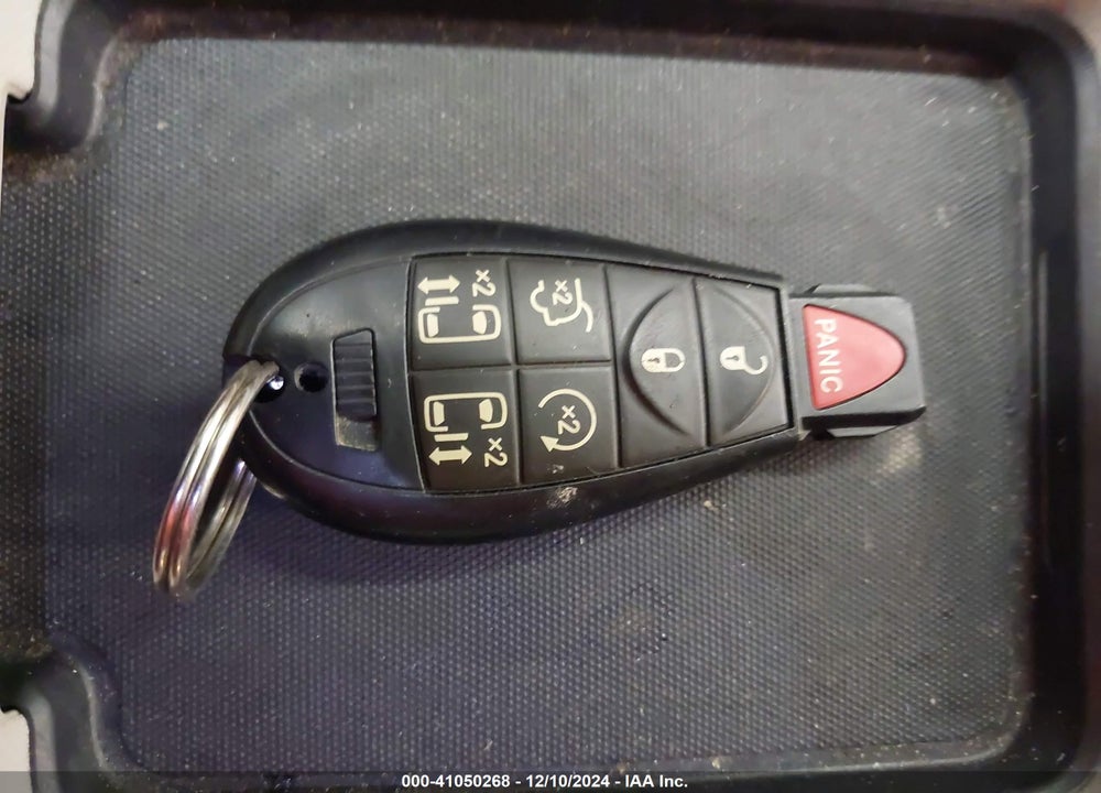 2013 CHRYSLER TOWN & COUNTRY TOURING-L VIN: 2C4RC1CG3DR512425