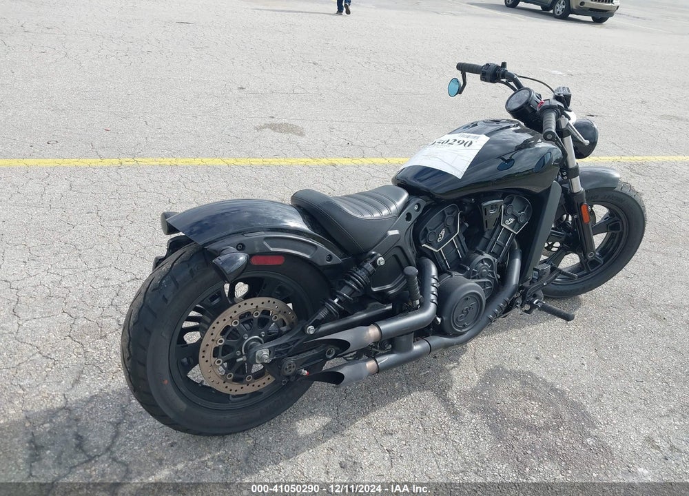 2021 INDIAN MOTORCYCLE CO. SCOUT BOBBER SIXTY VIN: 56KMTB116M3165612