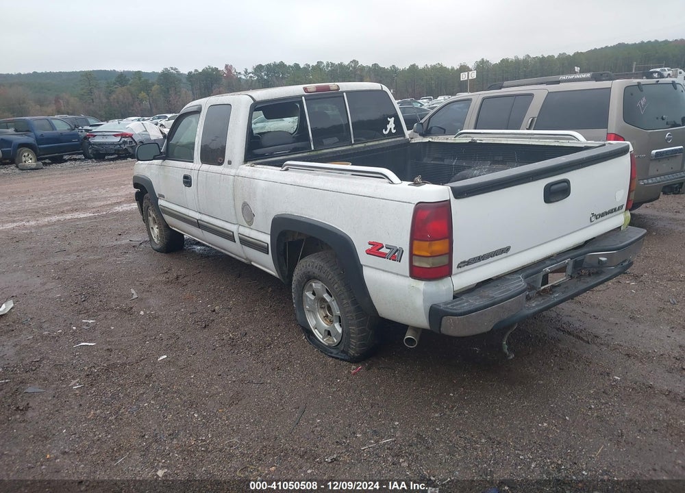 2000 CHEVROLET SILVERADO 1500 LS VIN: 1GCEK19T8YE142386