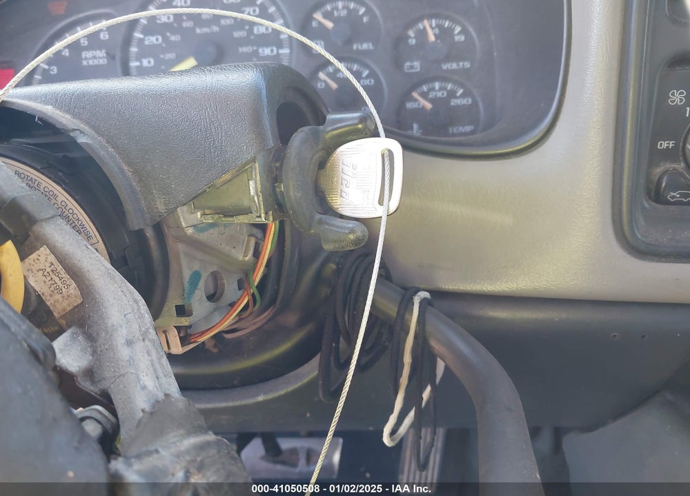 2000 CHEVROLET SILVERADO 1500 LS VIN: 1GCEK19T8YE142386