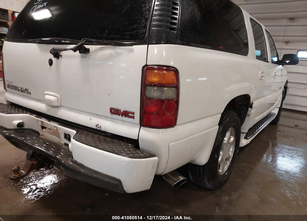 2002 GMC YUKON XL 1500 DENALI VIN: 1GKFK66U22J342858