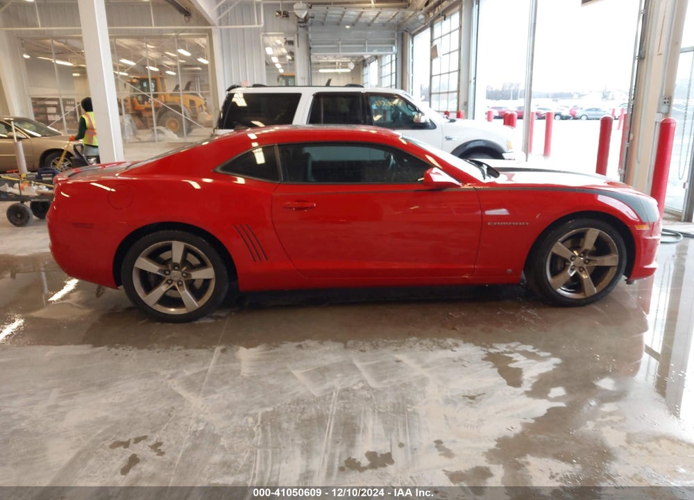 2010 CHEVROLET CAMARO 2SS VIN: 2G1FK1EJ3A9143102