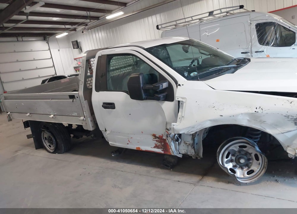 2019 FORD F-250 XL VIN: 1FDBF2A61KED43083