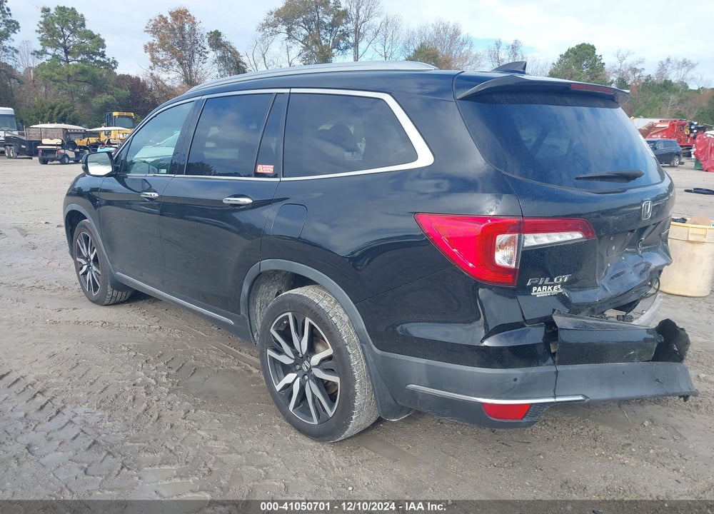 2019 HONDA PILOT TOURING VIN: 5FNYF5H64KB017914