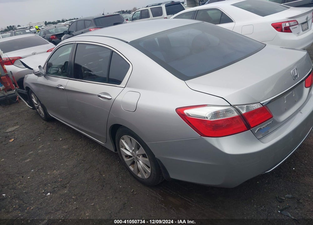 2015 HONDA ACCORD EX VIN: 1HGCR2F76FA083361