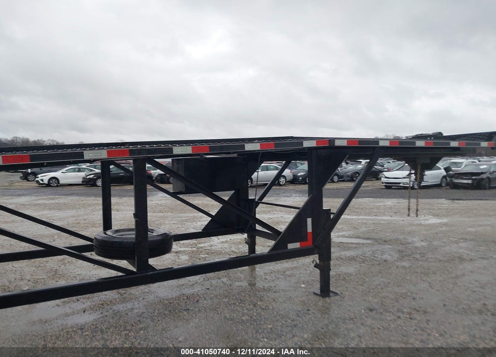 2023 KAUFMAN TRAILERS CAR CARRIER GOOSENECK TRAILER VIN: 7UZFW5038PL004347
