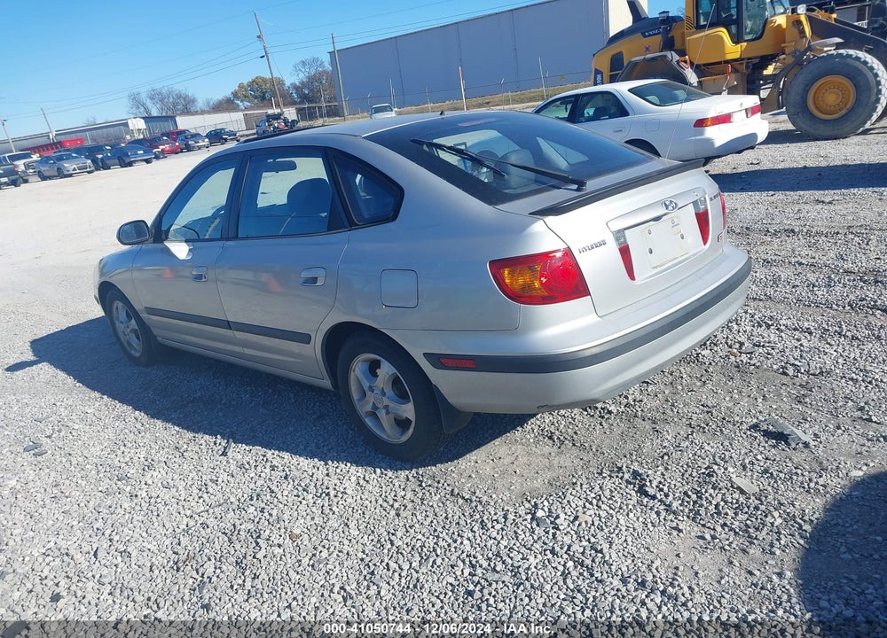 2003 HYUNDAI ELANTRA GT VIN: KMHDN55D23U085427