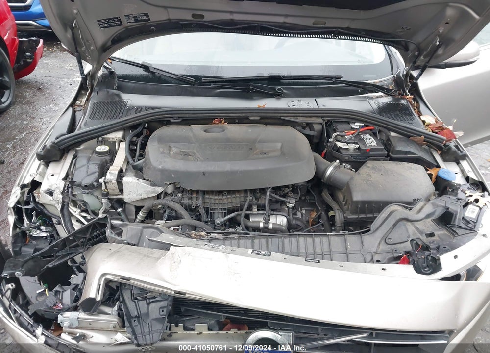 2016 VOLVO S60 VIN: YV126MFK5G2394269