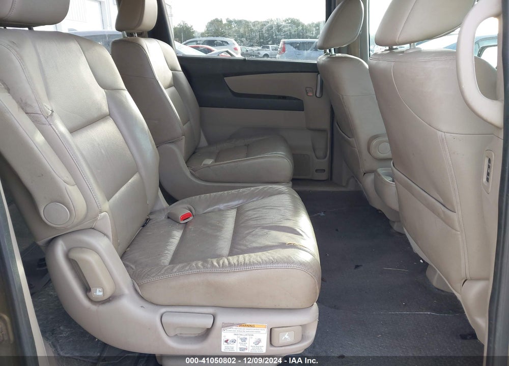 2011 HONDA ODYSSEY EX-L VIN: 5FNRL5H61BB005622