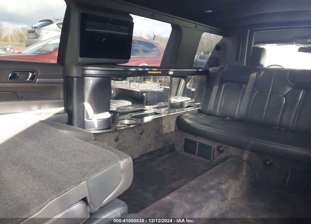 2019 LINCOLN MKT LIMO/HEARSE VIN: 2L1MJ5LT1KBL03059