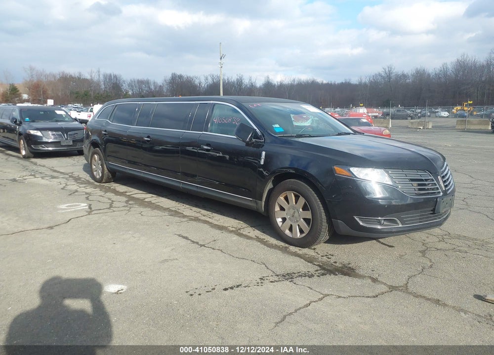 2019 LINCOLN MKT LIMO/HEARSE VIN: 2L1MJ5LT1KBL03059