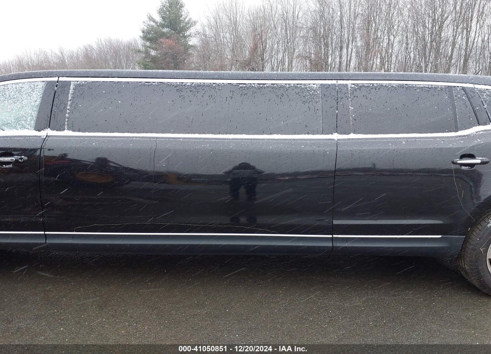 2019 LINCOLN MKT LIMO/HEARSE VIN: 2L1MJ5LT7KBL03065