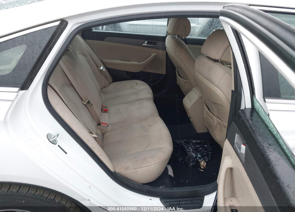 2015 HYUNDAI SONATA SE VIN: 5NPE24AF7FH144893