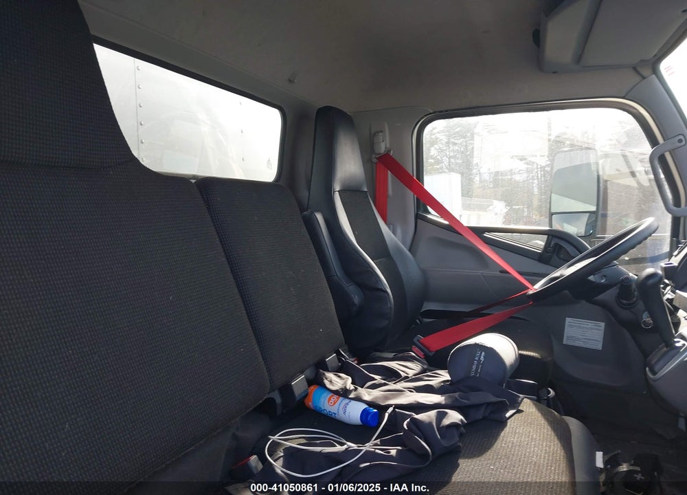2020 MITSUBISHI FECZTS VIN: 4UZBYK118LGLU0234