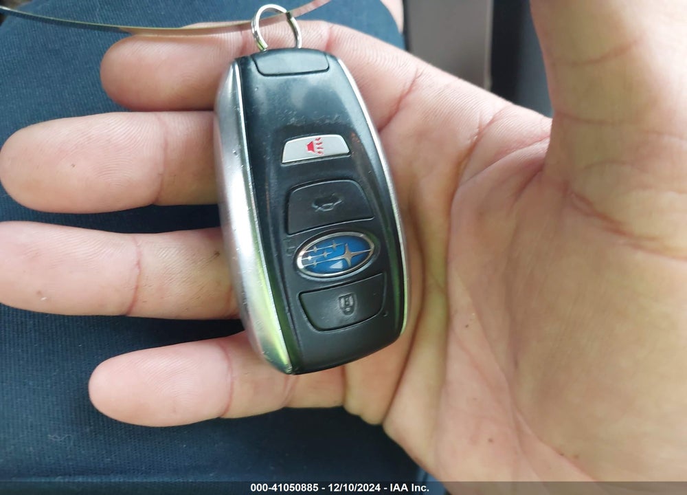 2017 SUBARU OUTBACK 2.5I LIMITED VIN: 4S4BSANCXH3253196
