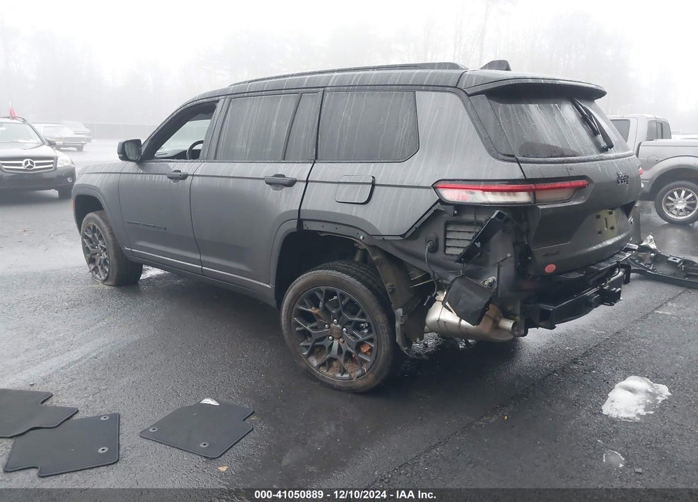 2024 JEEP GRAND CHEROKEE L SUMMIT 4X4 VIN: 1C4RJKEG9R8917670