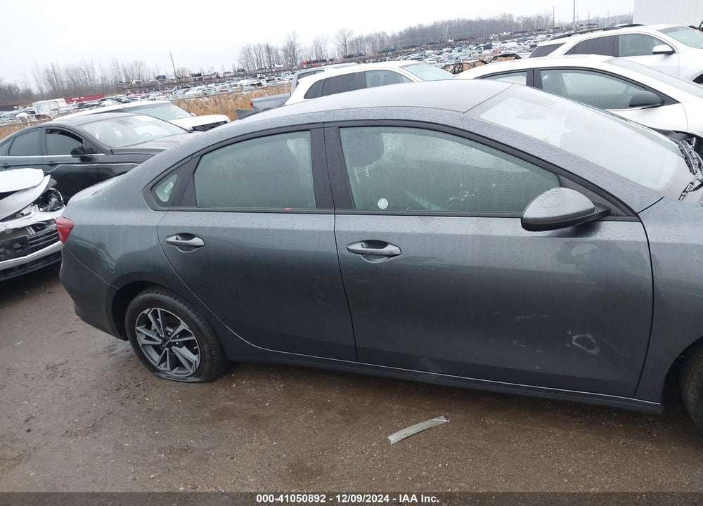2024 KIA FORTE LXS VIN: 3KPF24ADXRE756694