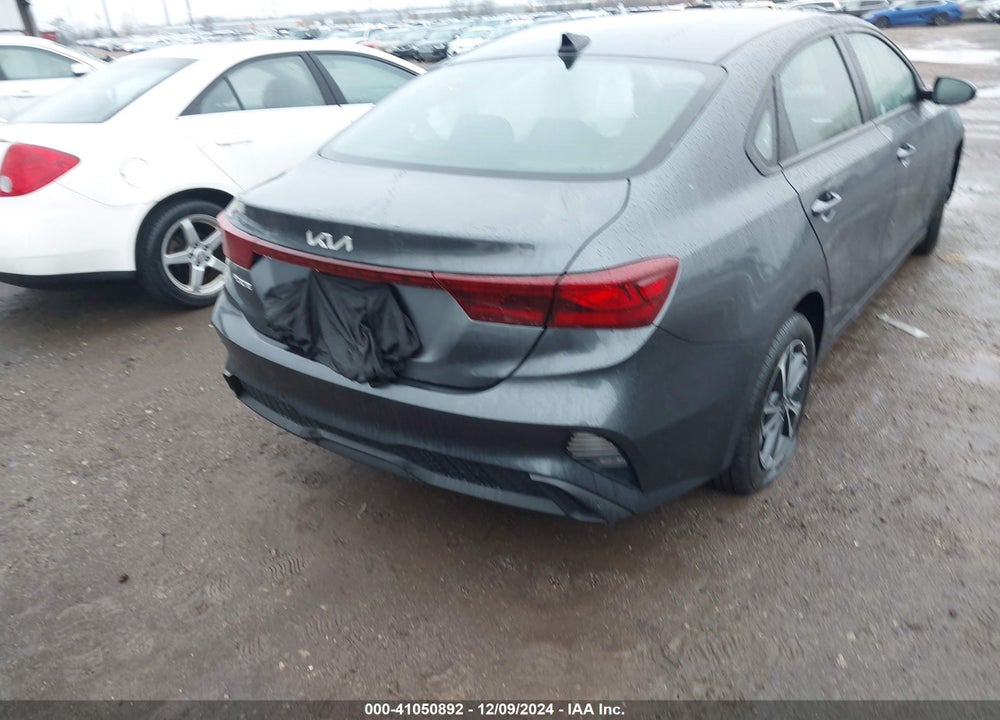 2024 KIA FORTE LXS VIN: 3KPF24ADXRE756694
