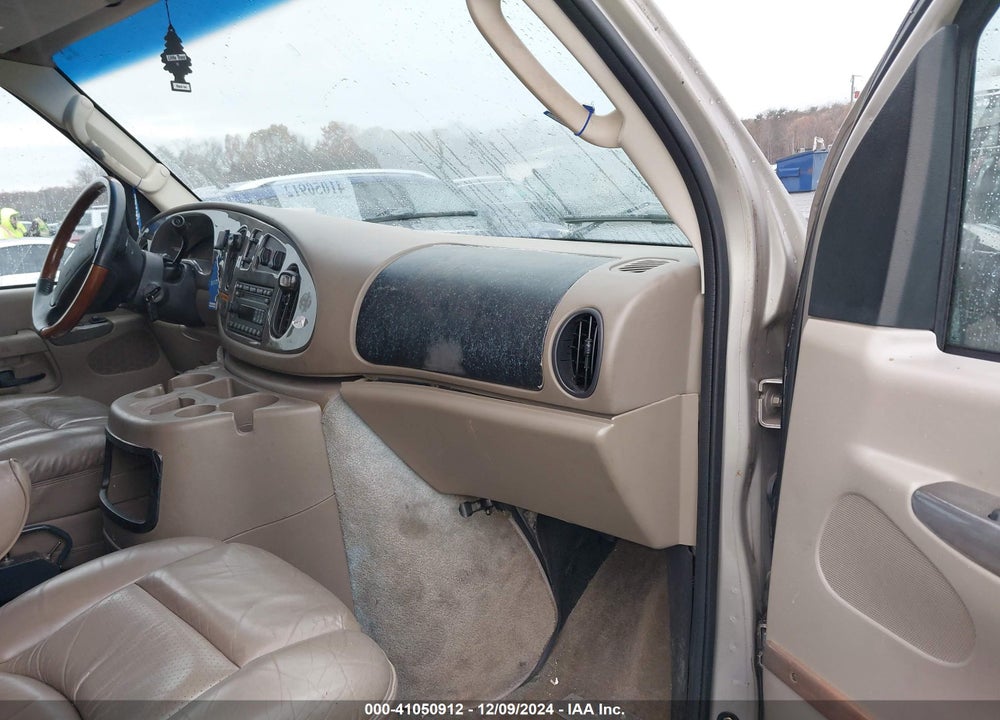 2003 FORD E-250 RECREATIONAL VIN: 1FDPE24L33HB53747