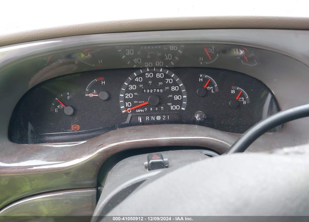 2003 FORD E-250 RECREATIONAL VIN: 1FDPE24L33HB53747