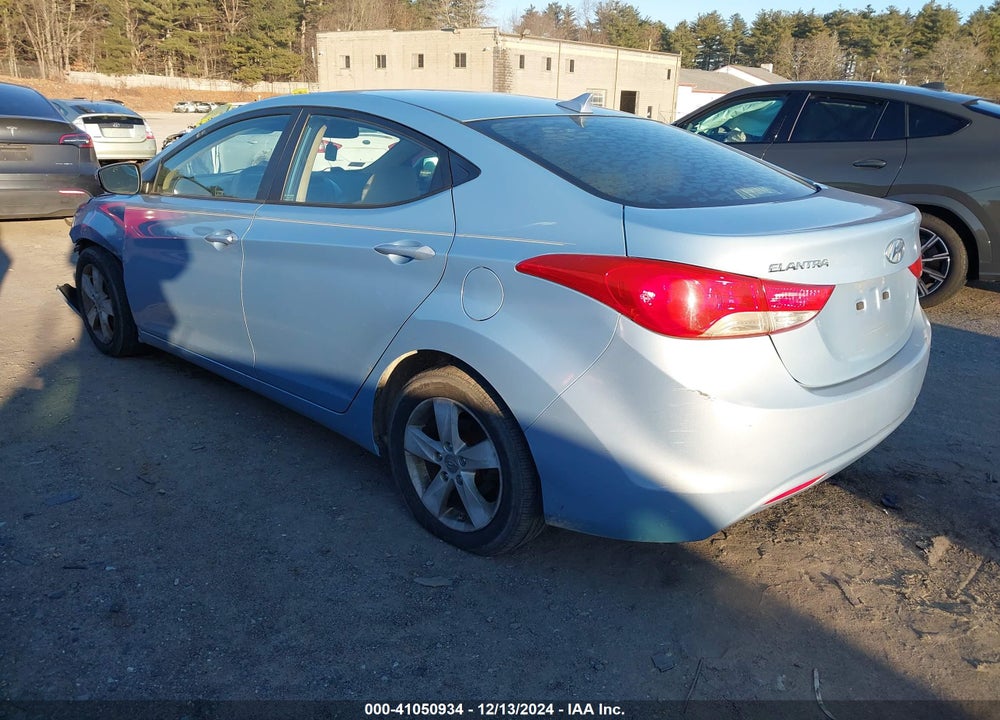 2013 HYUNDAI ELANTRA GLS VIN: KMHDH4AE5DU709920