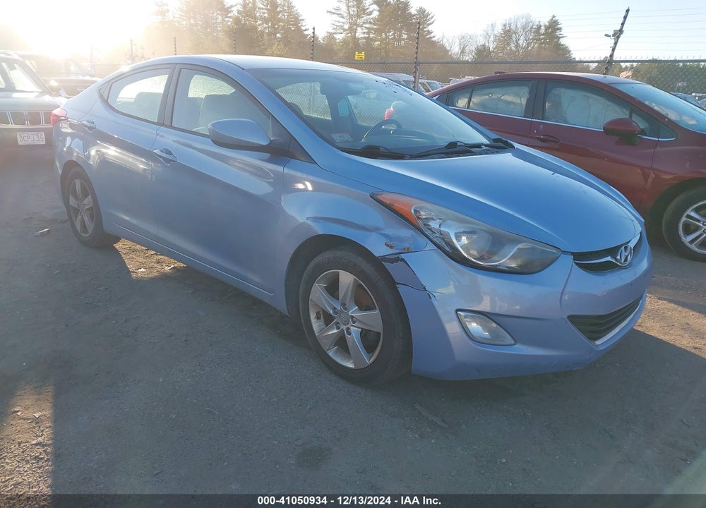 2013 HYUNDAI ELANTRA GLS VIN: KMHDH4AE5DU709920