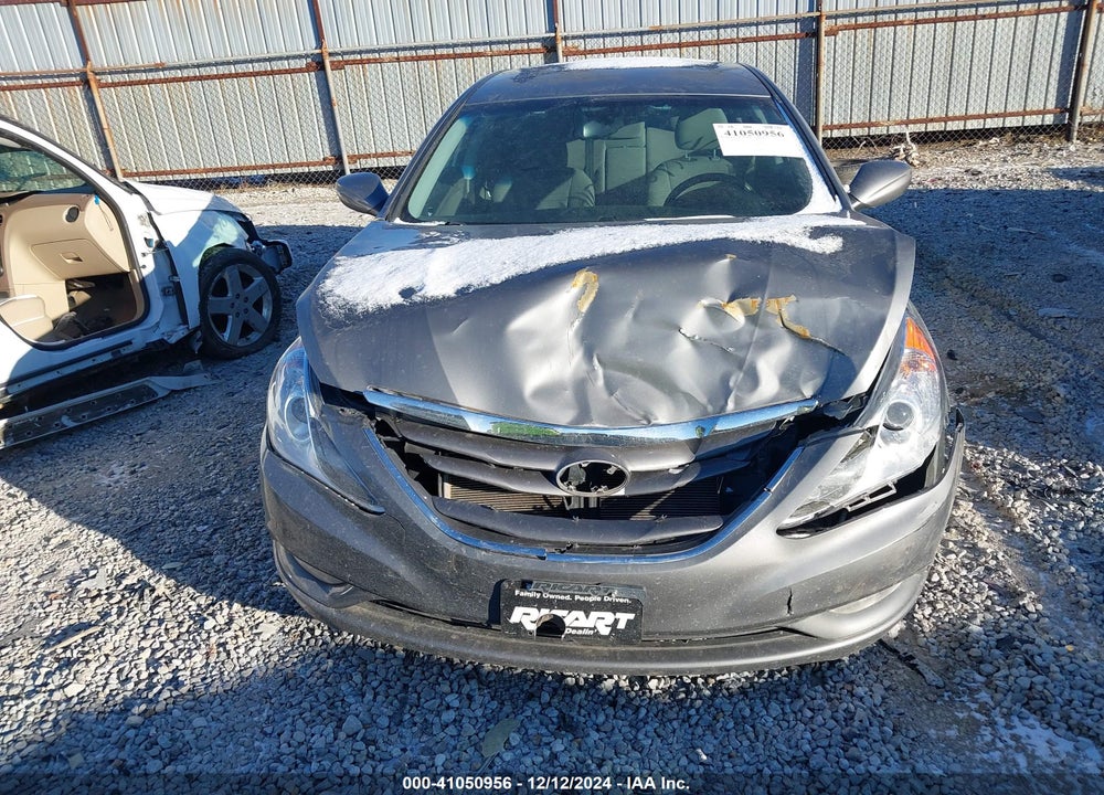 2013 HYUNDAI SONATA VIN: 5NPEB4AC1DH556424