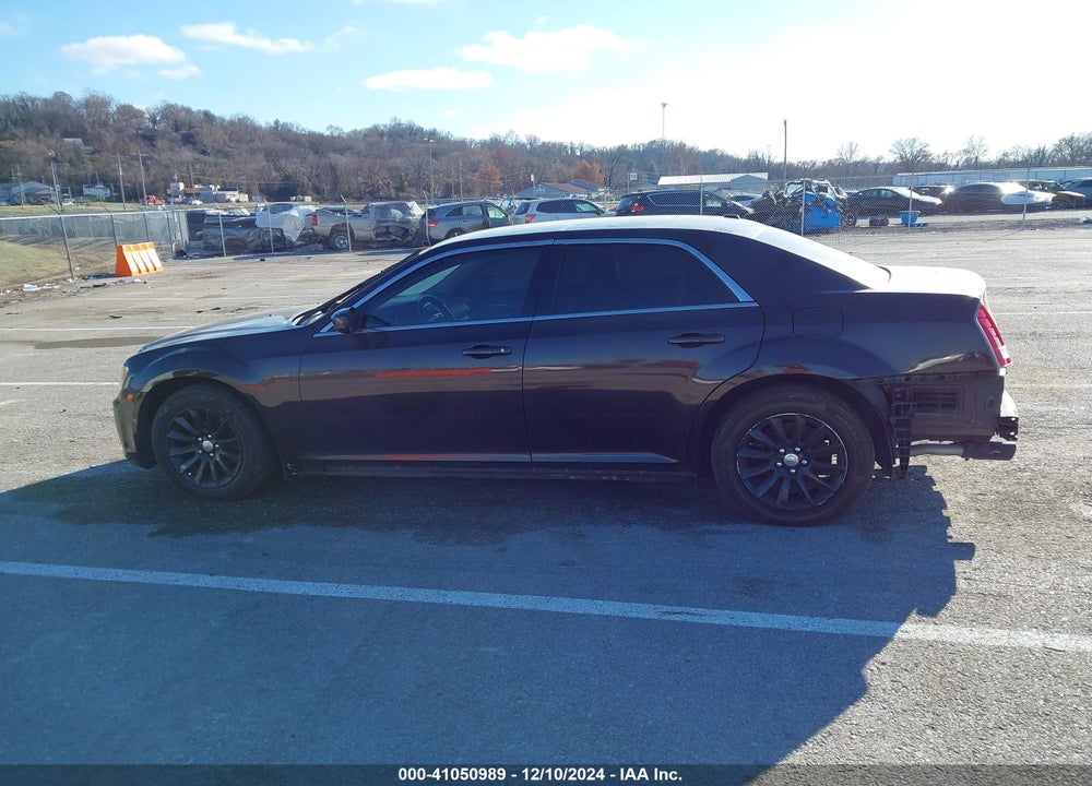 2013 CHRYSLER 300 VIN: 2C3CCAAG1DH647826