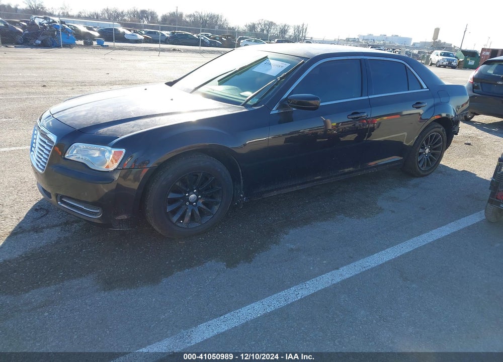 2013 CHRYSLER 300 VIN: 2C3CCAAG1DH647826