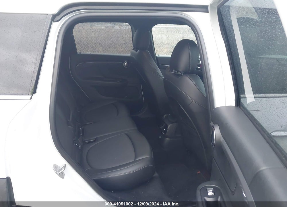 2018 MINI COUNTRYMAN COOPER S VIN: WMZYT5C34J3E61170