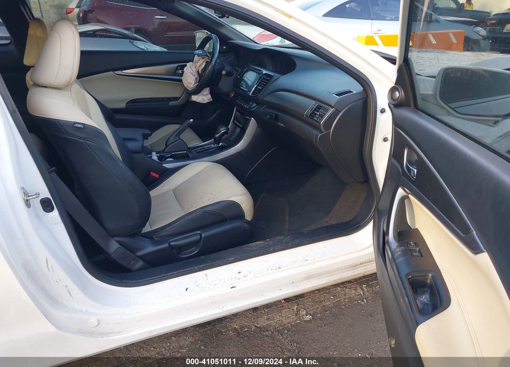 2016 HONDA ACCORD EX-L V-6 VIN: 1HGCT2B97GA007495