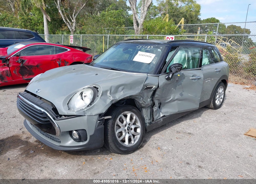 2018 MINI CLUBMAN COOPER VIN: WMWLN5C56J2E34125