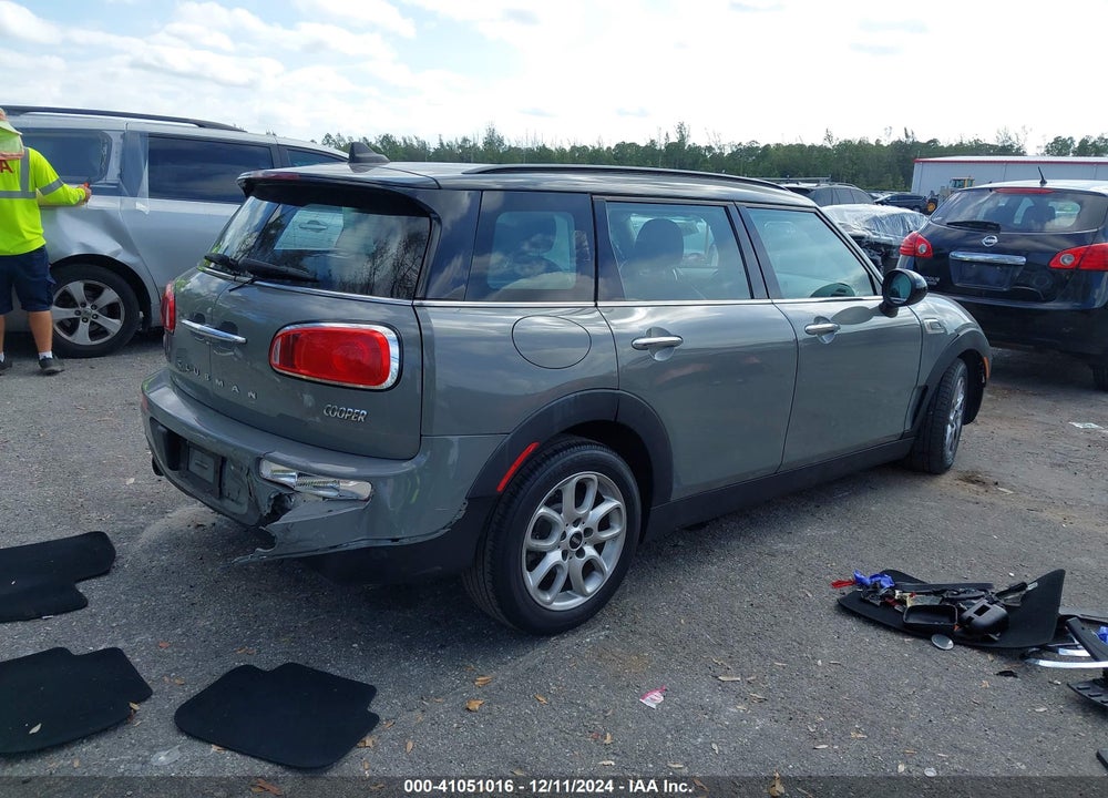 2018 MINI CLUBMAN COOPER VIN: WMWLN5C56J2E34125