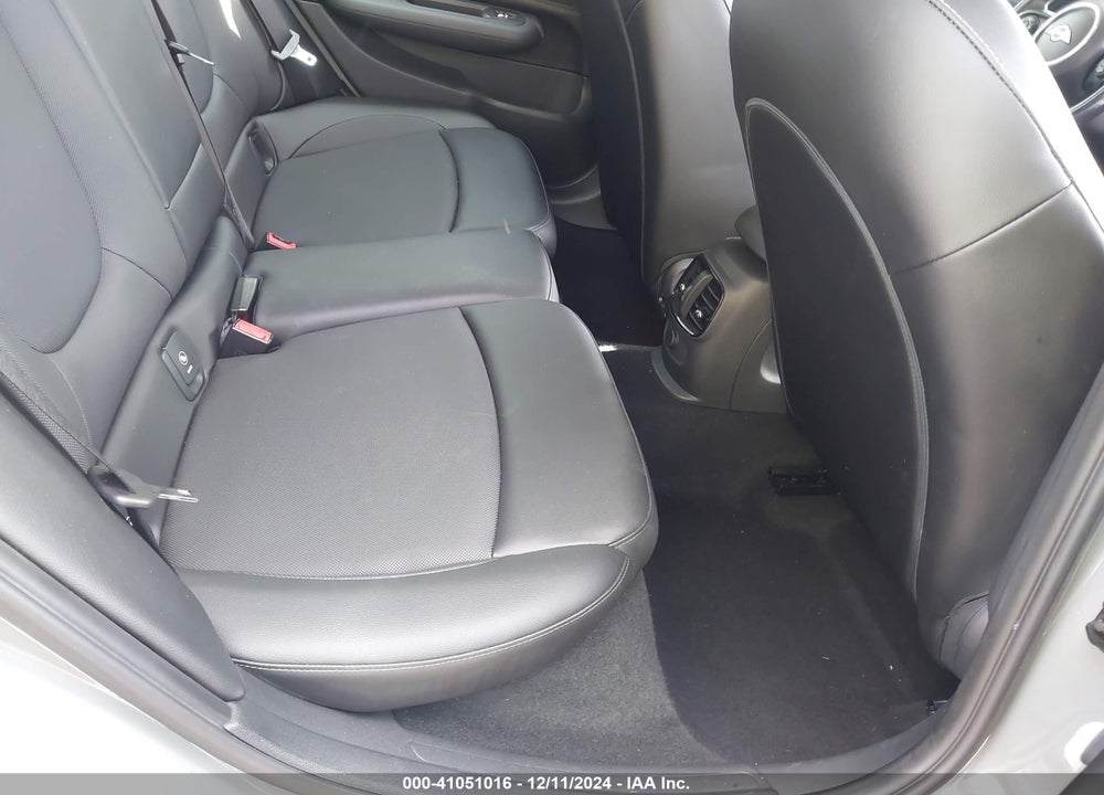 2018 MINI CLUBMAN COOPER VIN: WMWLN5C56J2E34125
