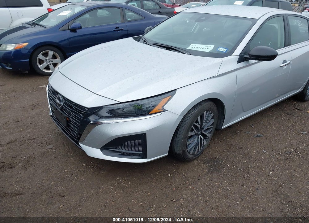 2024 NISSAN ALTIMA SV FWD VIN: 1N4BL4DV3RN392247