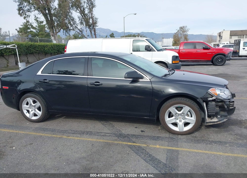 2011 CHEVROLET MALIBU LS VIN: 1G1ZB5E18BF323530