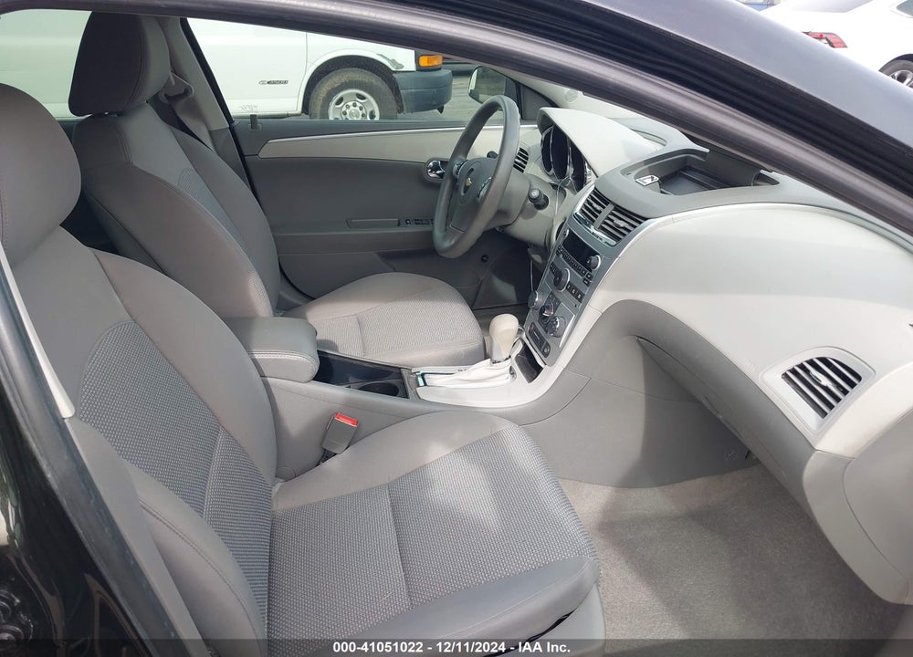 2011 CHEVROLET MALIBU LS VIN: 1G1ZB5E18BF323530