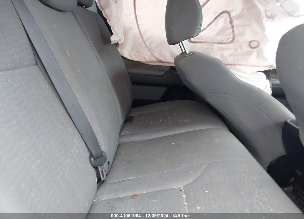 2019 TOYOTA TACOMA SR5 V6 VIN: 3TMAZ5CN3KM106375